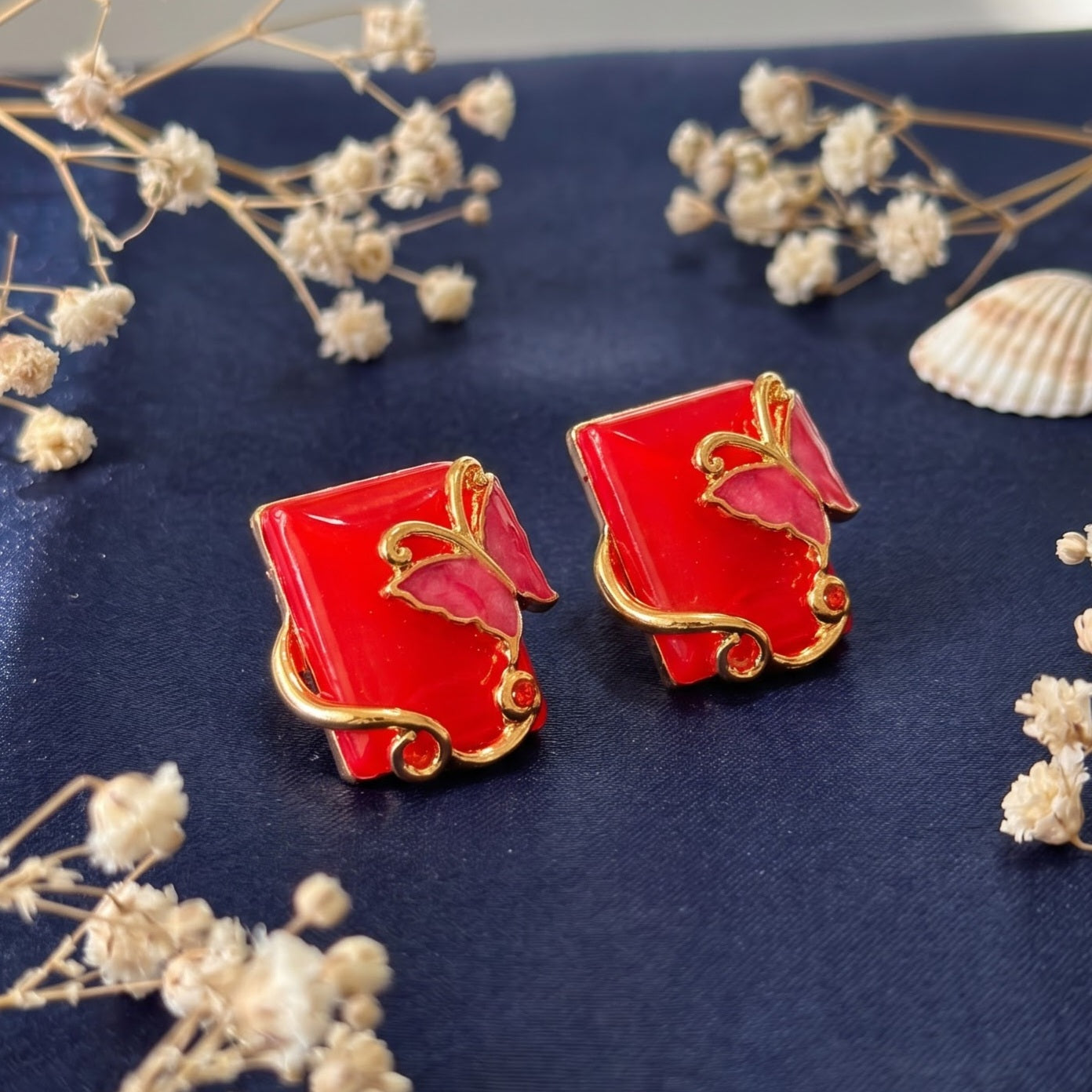 Wraparound butterfly Rectangle stud earring