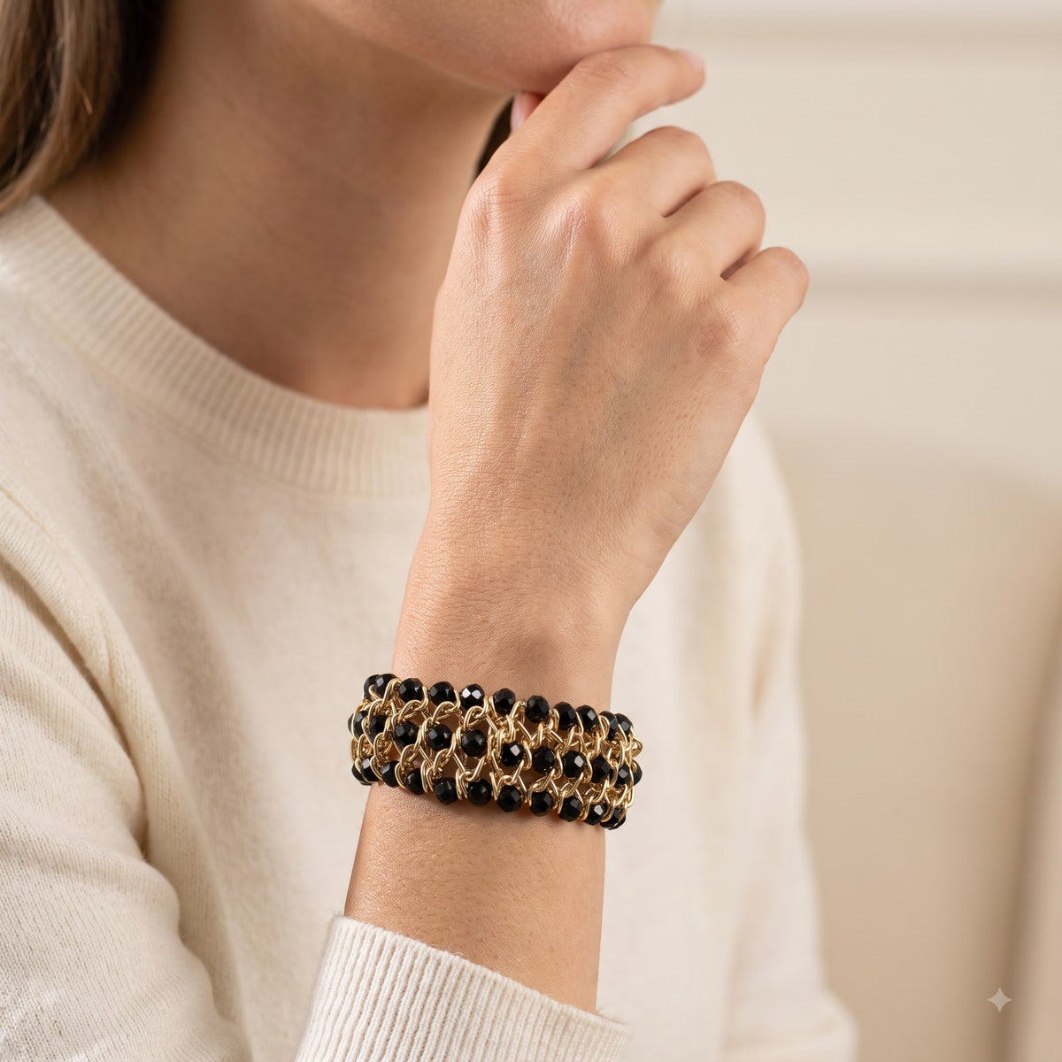 Triple line pearl bracelet