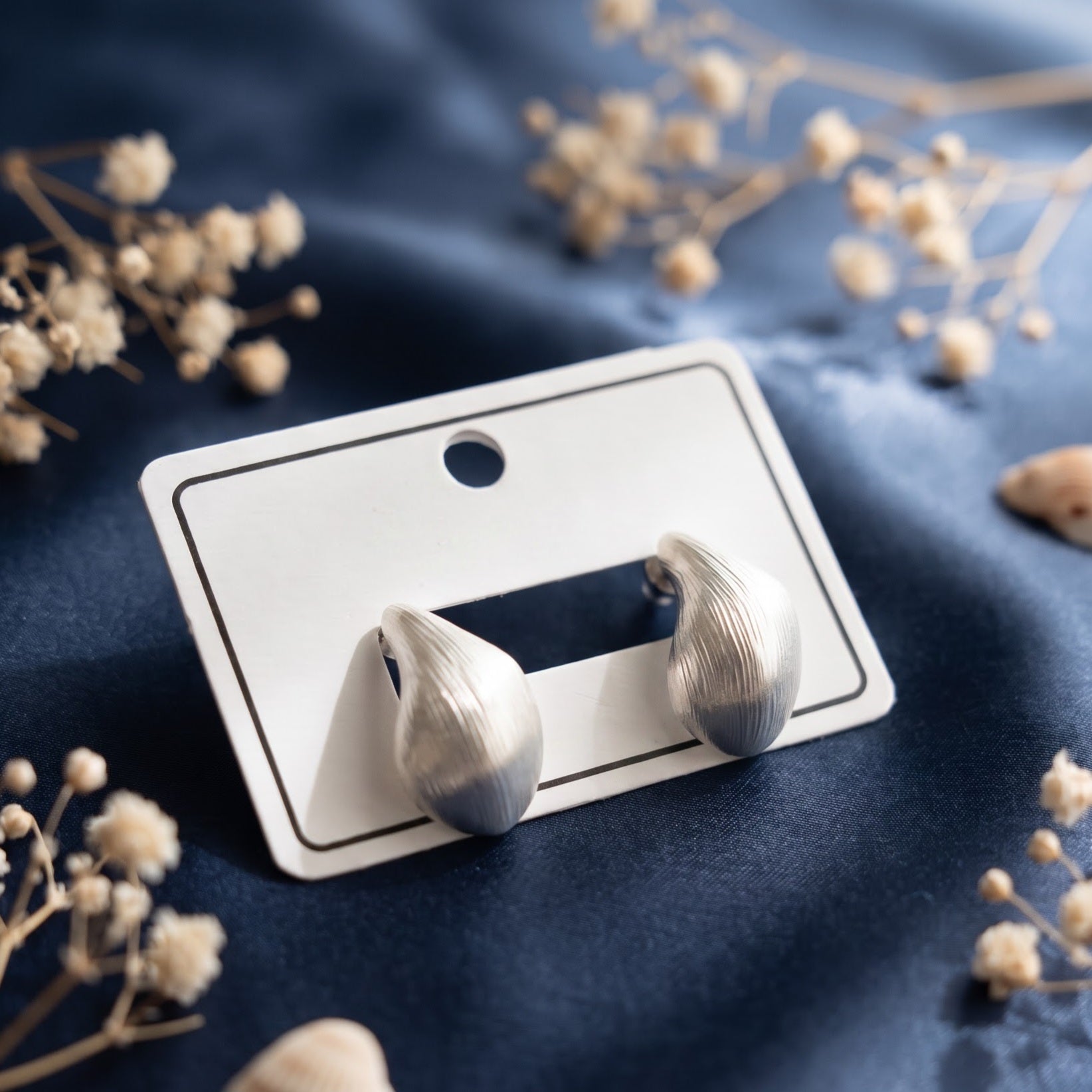 Metalic finish water drop stud earring