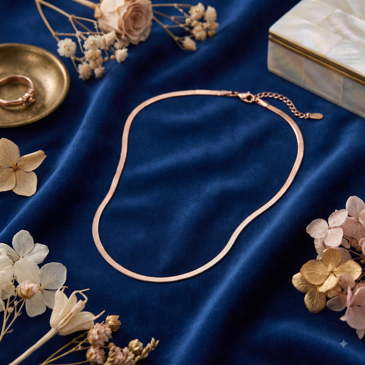 Elegant rose gold snake chain