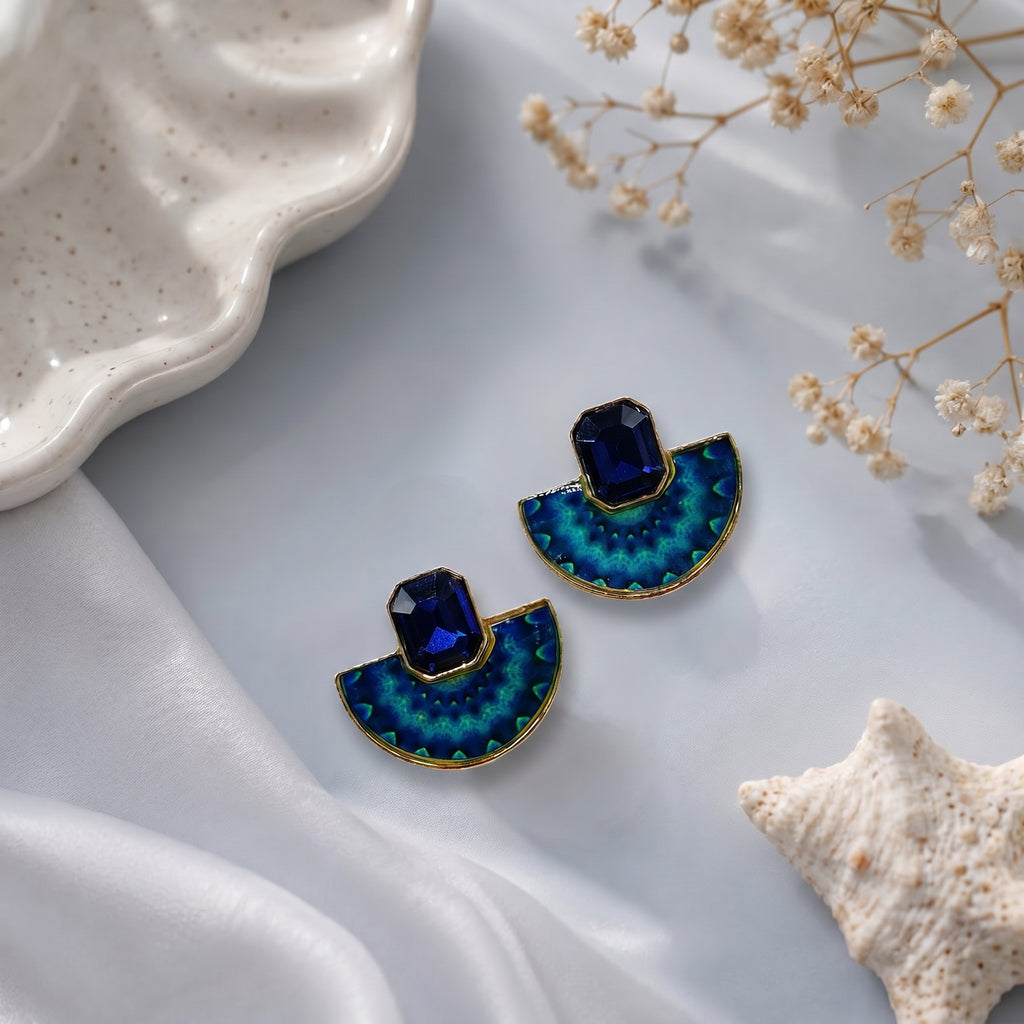 Half circled epoxy earring