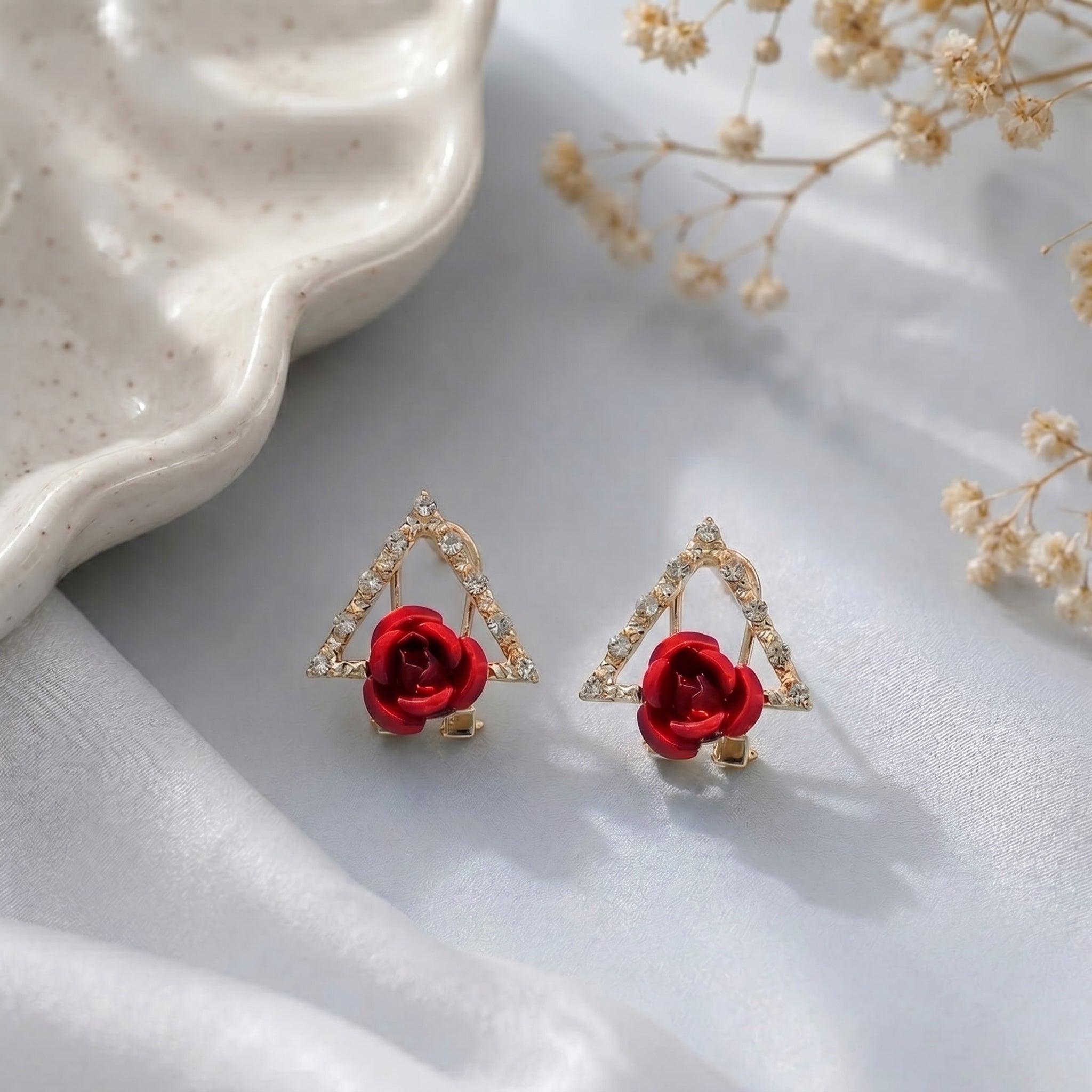 Triangle frame rose studded earring