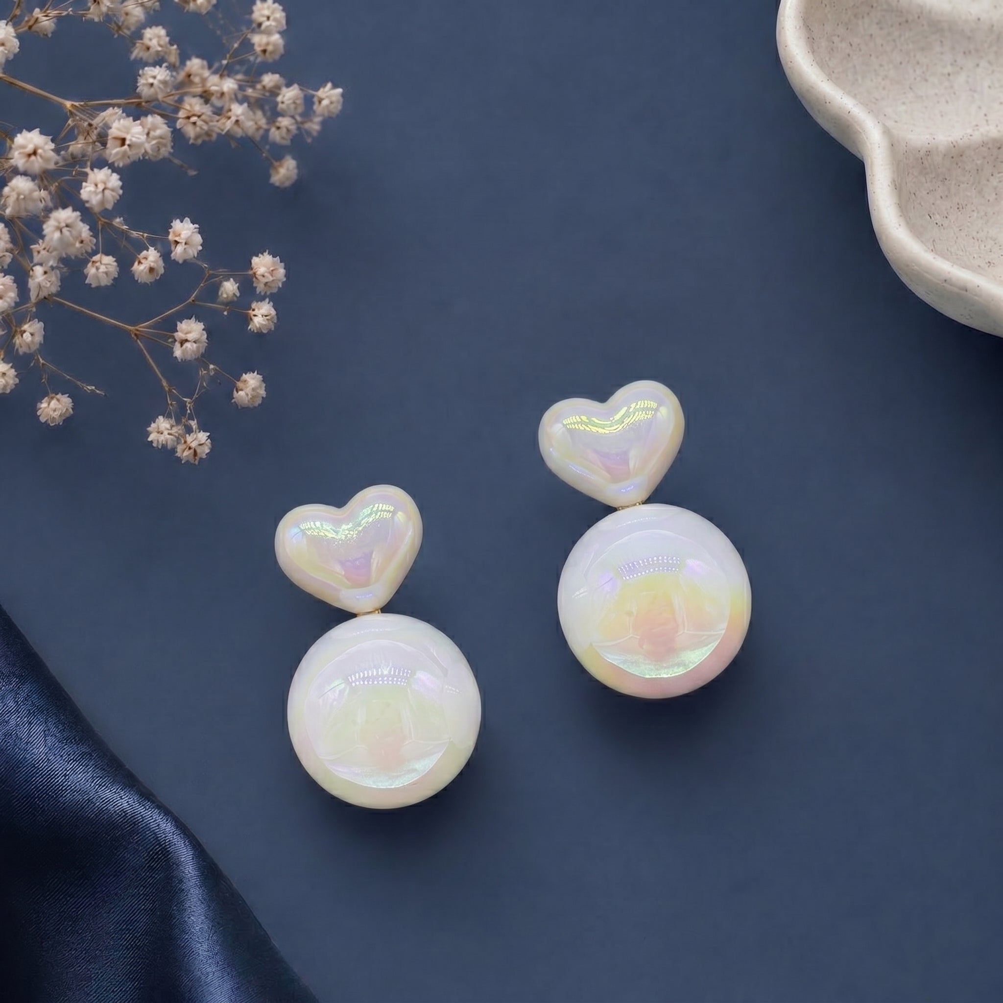 Pearl earring