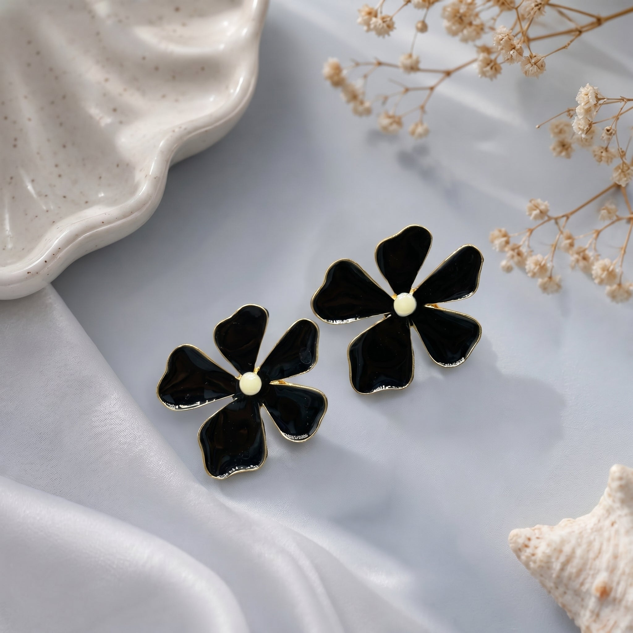 Floral earring