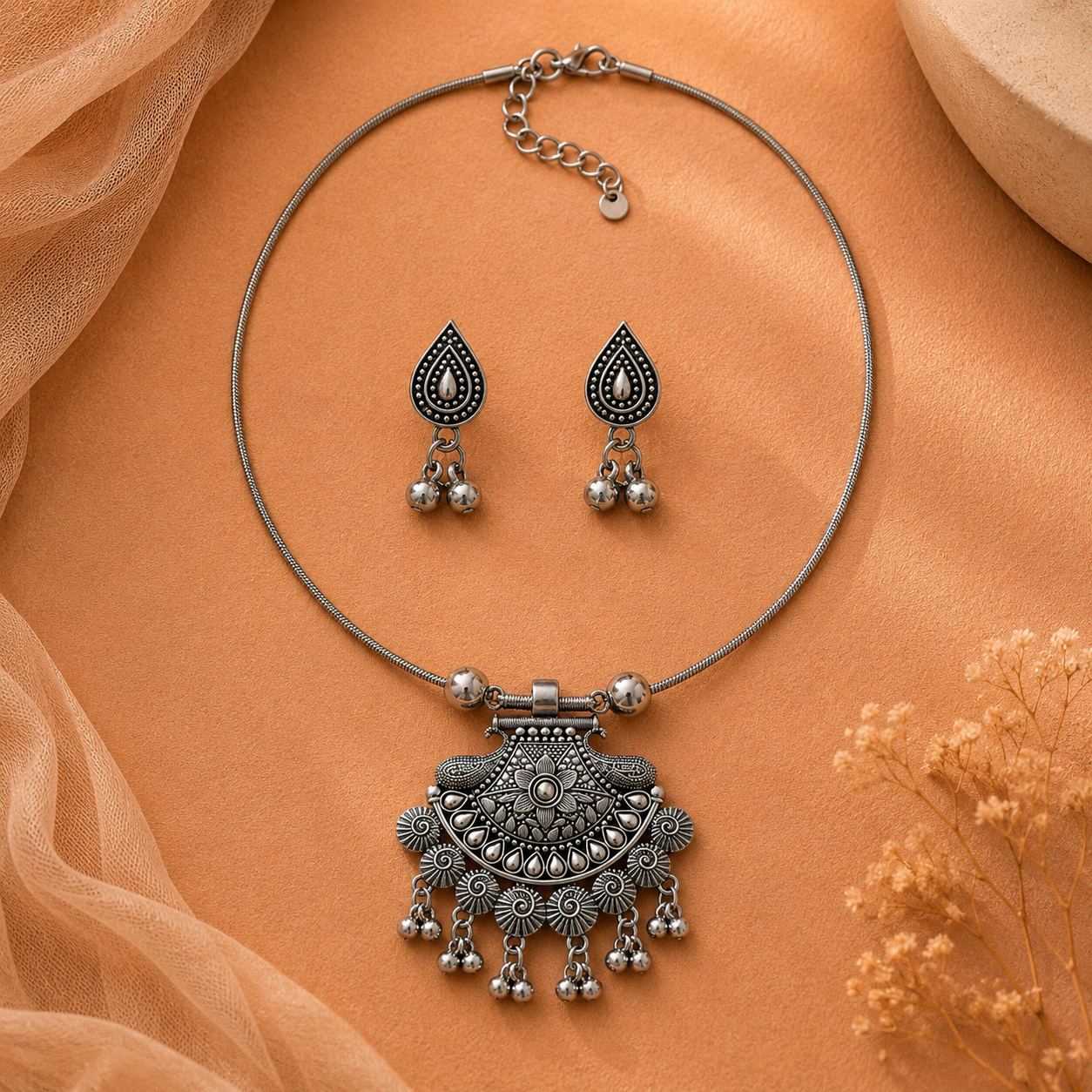 Oxidised fan crescent pendant with earring