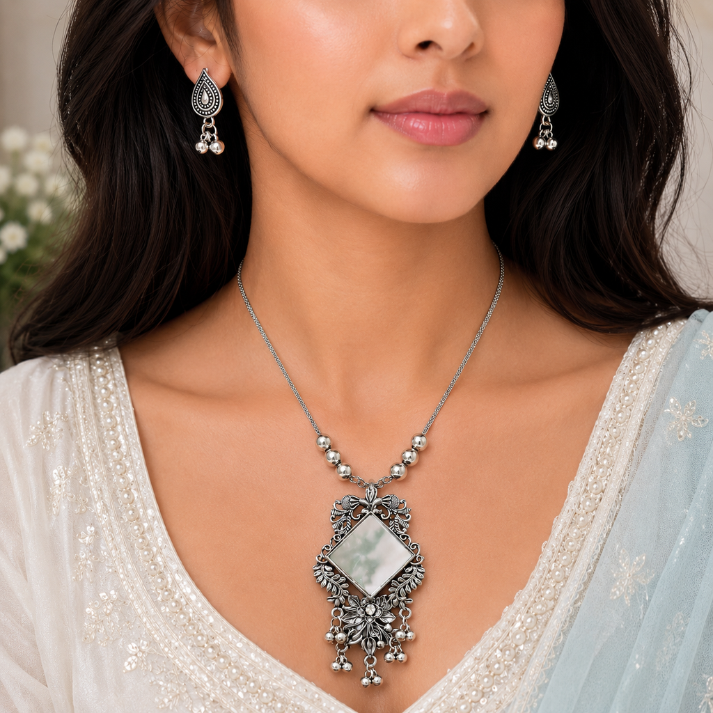 Oxidised square mirror pendant with with earring