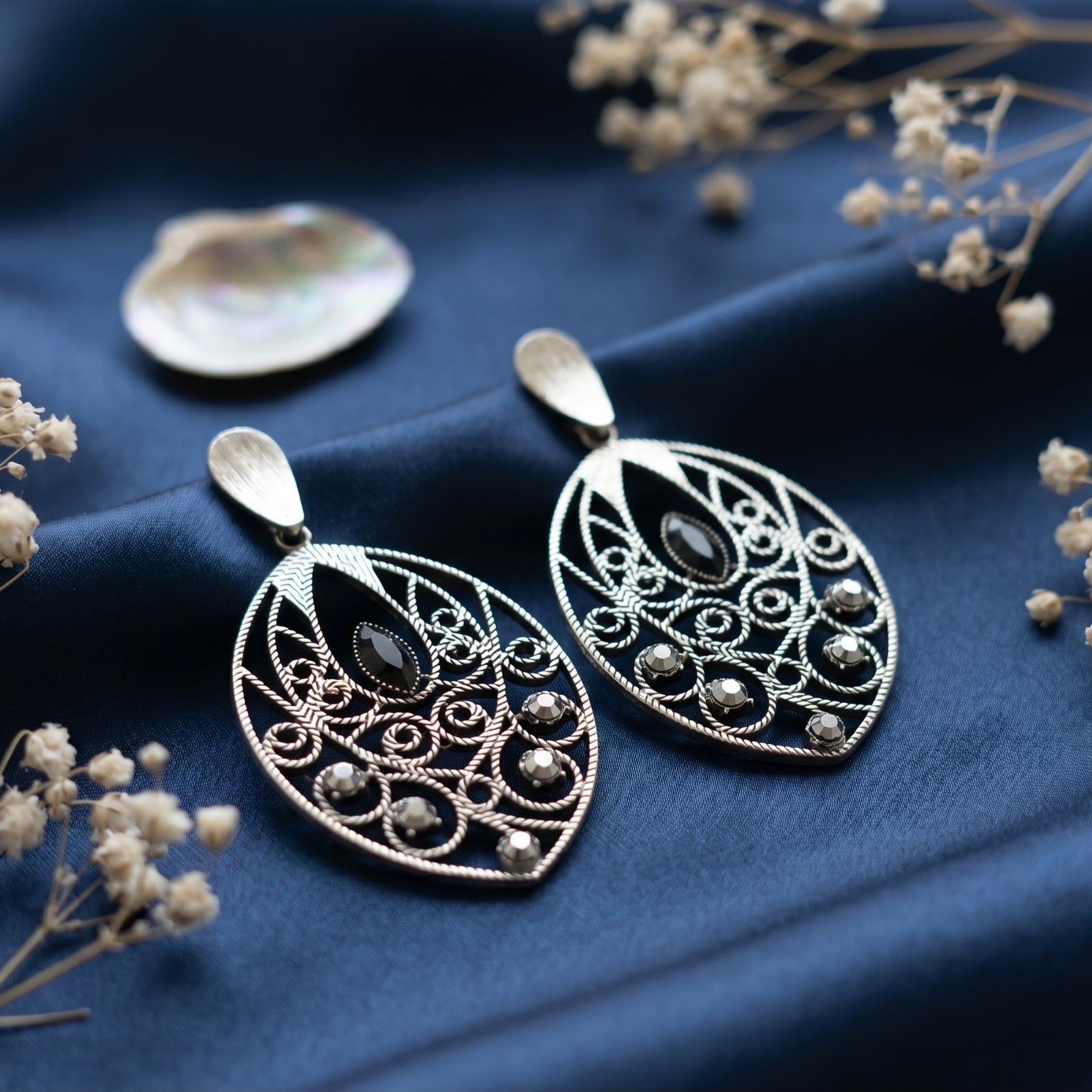 Black Stoned Oxidised Earring